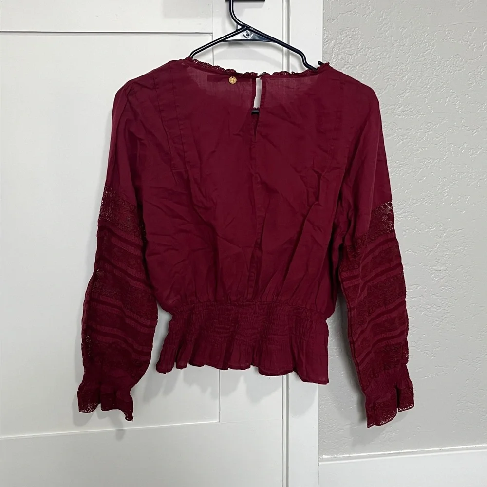 Blouse - Picture 2 of 7